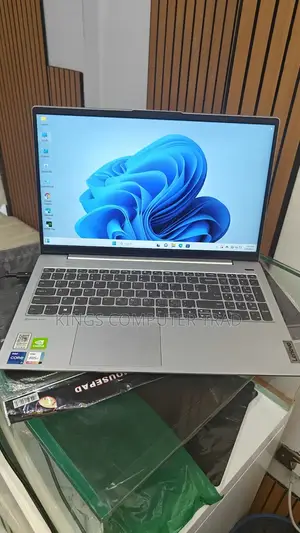 New Laptop Lenovo Ideapad 3 16GB Intel Core I7 SSD 512GB