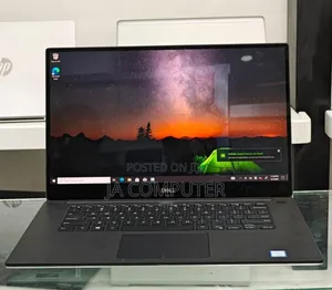 Photo - New Laptop Dell XPS 15 16GB Intel Core I7 SSD 512GB