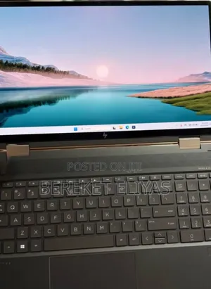 New Laptop HP Spectre X360 16GB Intel Core I7 SSD 512GB
