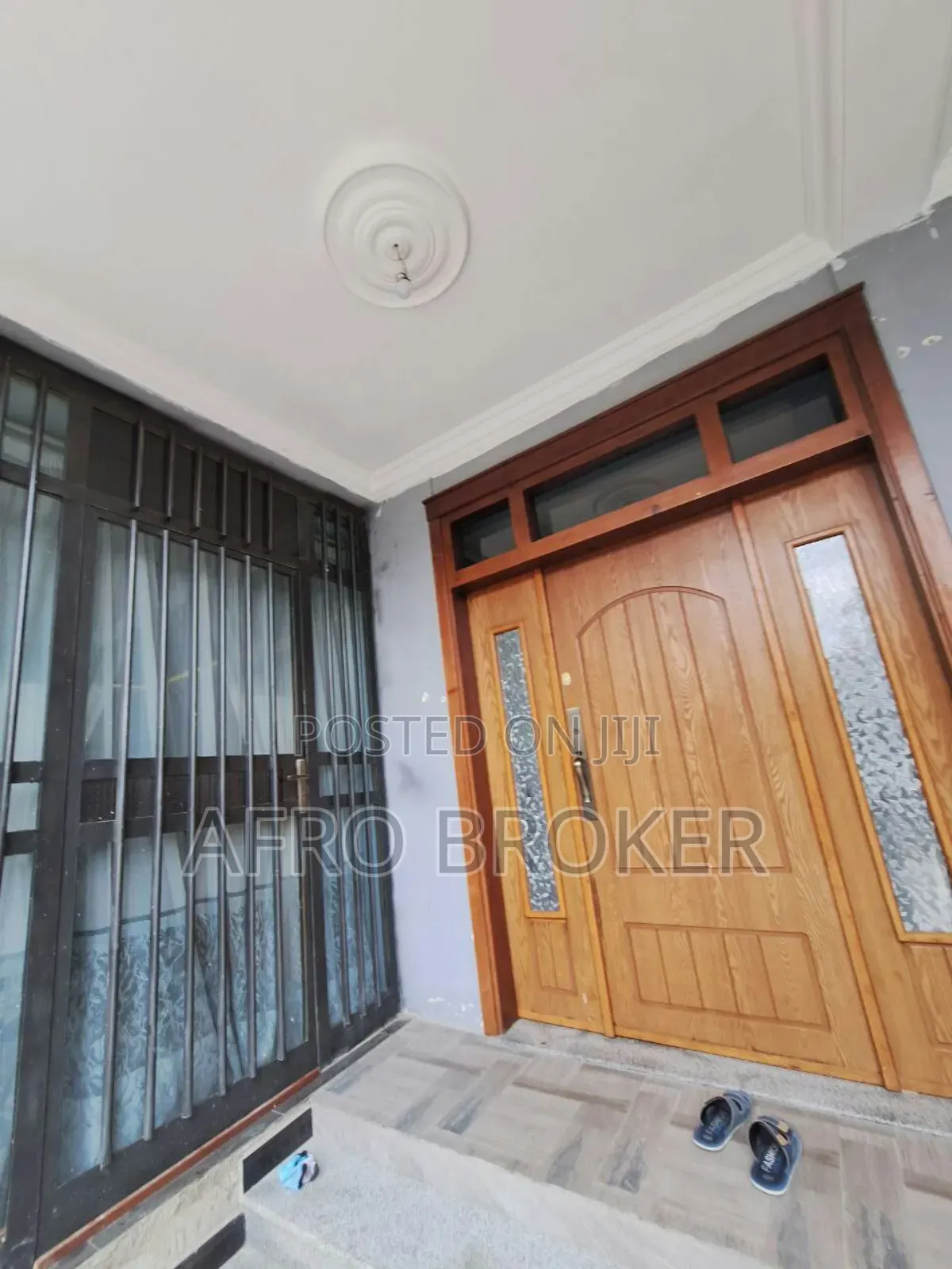 Furnished 7bdrm House in Saris Adey Abeba, Nifas Silk-Lafto for sale