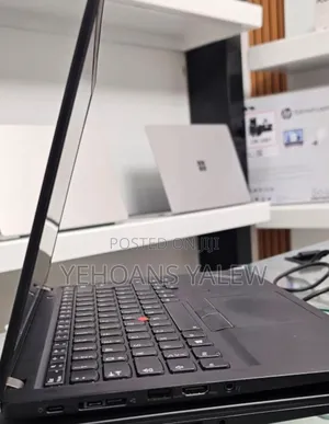 New Laptop Lenovo ThinkPad t495s 16GB AMD Ryzen 7 SSD 512GB