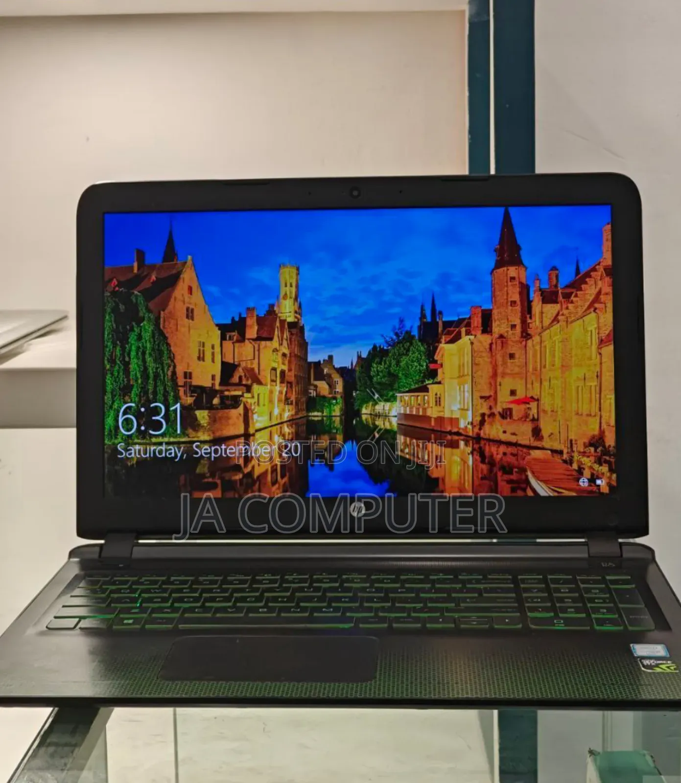 New Laptop HP Pavilion 15 12GB Intel Core I5 SSHD (Hybrid) 1.5T