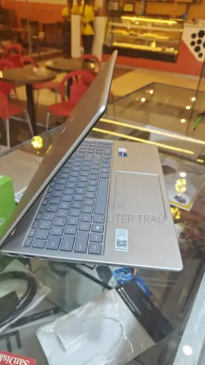 New Laptop HP Stream Notebook 16GB Intel Core I7 SSD 512GB