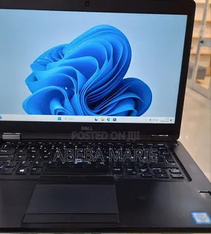 Photo - New Laptop Dell Latitude 14 5480 8GB Intel Core I5 SSD 256GB