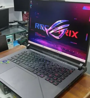 New Laptop Asus 32GB Intel Core I9 SSD 1T