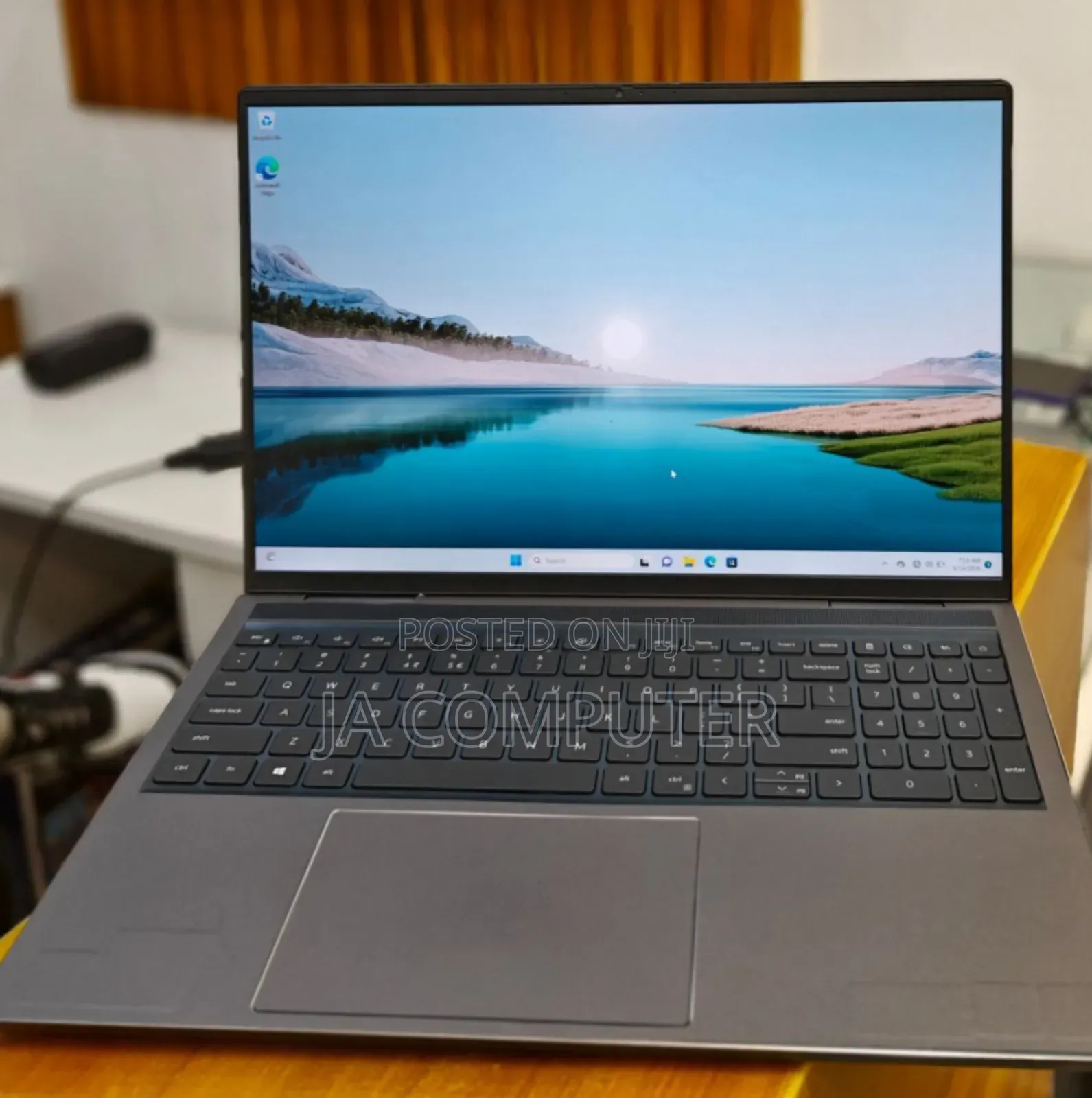 New Laptop Dell Inspiron 15 16GB Intel Core I7 SSD 512GB