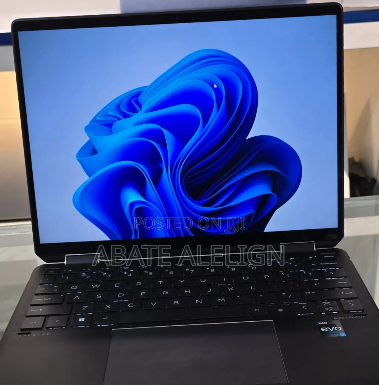 New Laptop HP Spectre 16GB Intel Core I7 SSD 1T