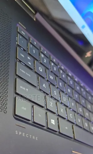 New Laptop HP Spectre X360 16GB Intel Core I7 SSD 512GB