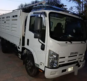 Photo - Izuzu NPR ኦባማ