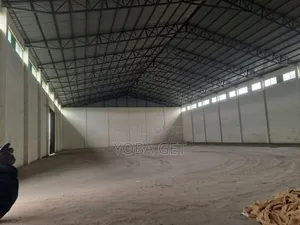 Photo - አስቸካይ የሚሸጥ መጋዘን