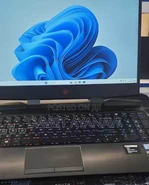 New Laptop HP 16GB Intel Core I7 SSD 512GB