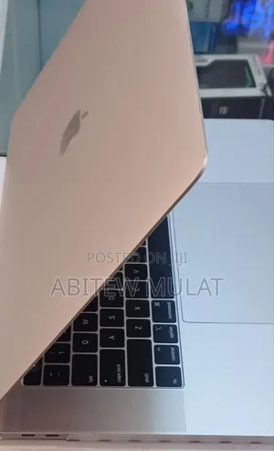 New Laptop Apple MacBook Pro 2019 32GB Intel Core I9 SSD 1T