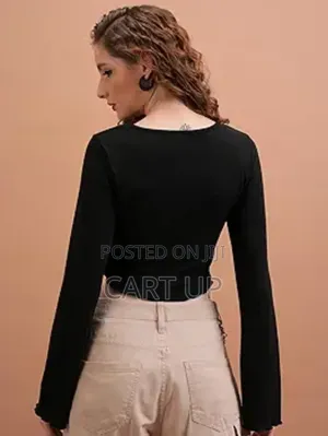 Women's Solid Regular Fit Top