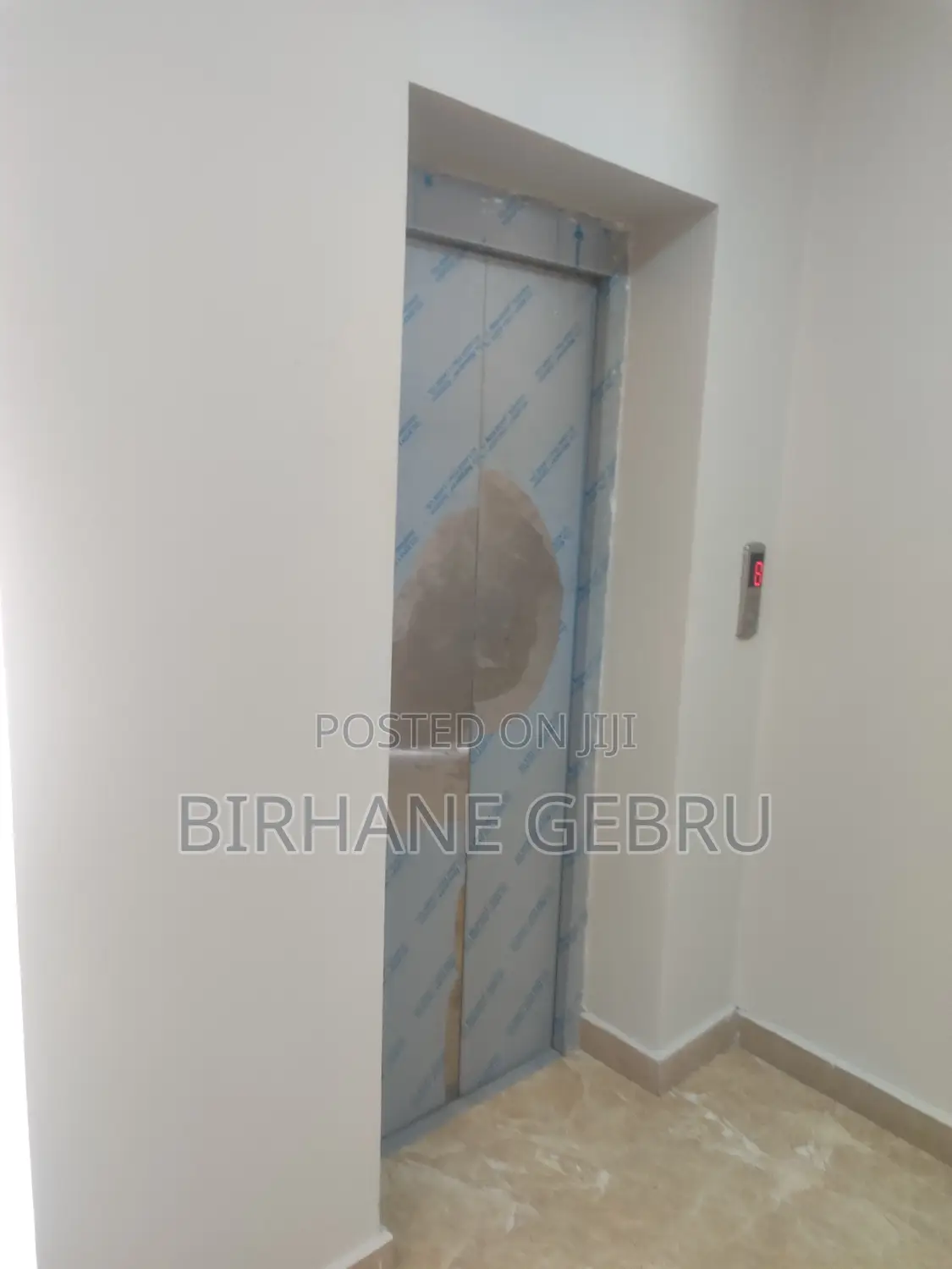 20bdrm Apartment in Luxury  Hotel, Bole for rent