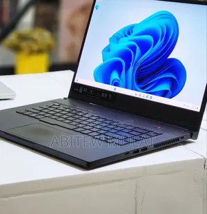 New Laptop Asus ROG Zephyrus G15 16GB Intel Core I7 SSD 512GB