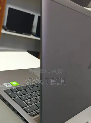 New Laptop HP ZBook Studio 32GB Intel Core I7 SSD 1T