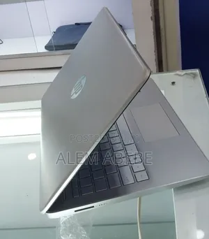 New Laptop HP Stream Notebook 8GB Intel Core I7 SSD 1T