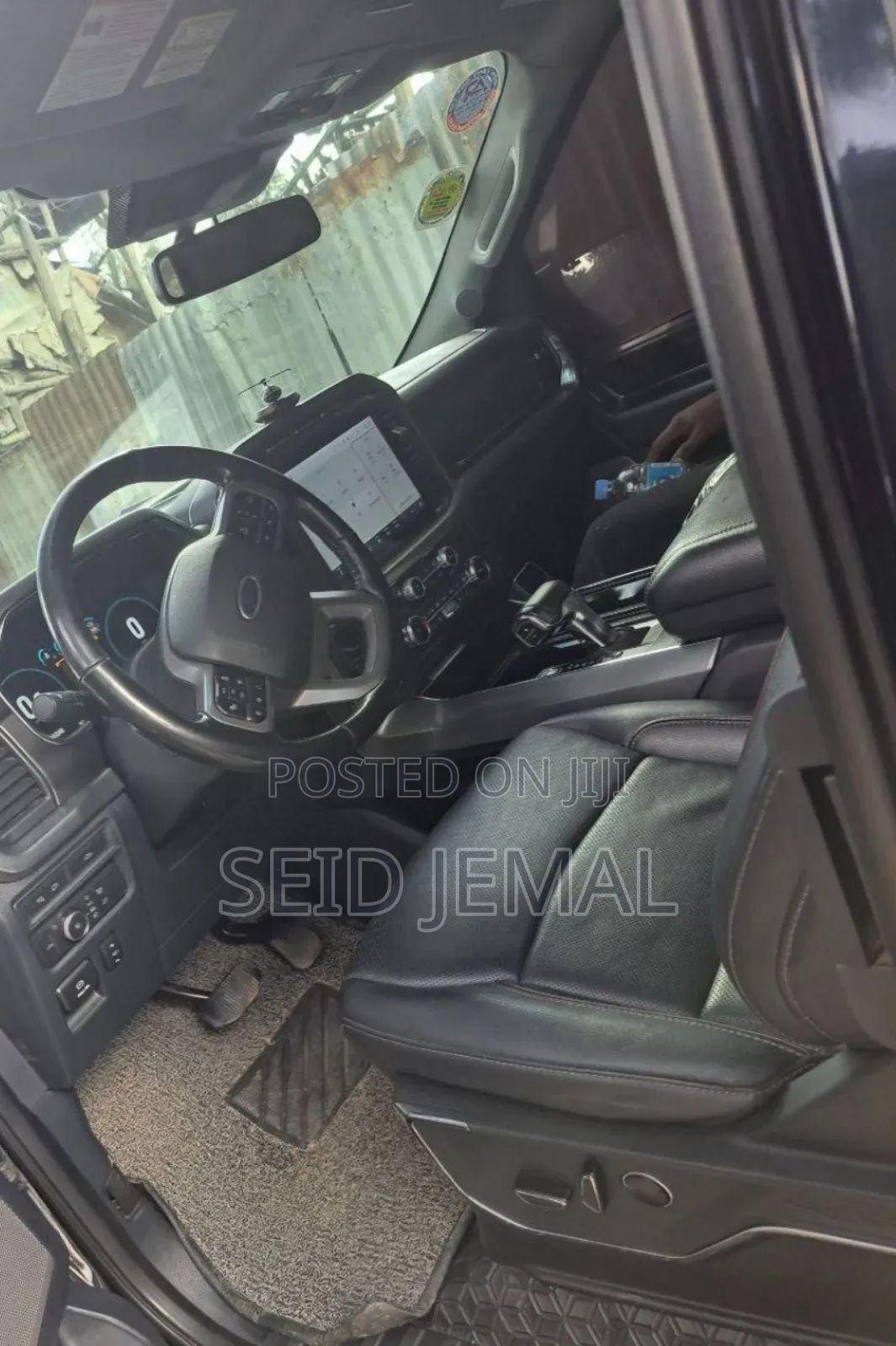 Ford F-150 2022 Gray