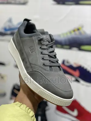 Photo - Cat Original Shoe