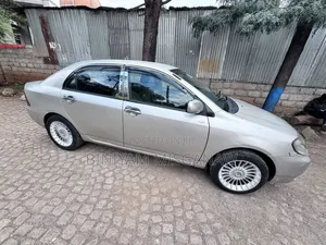 Toyota Corolla 2003 Gold