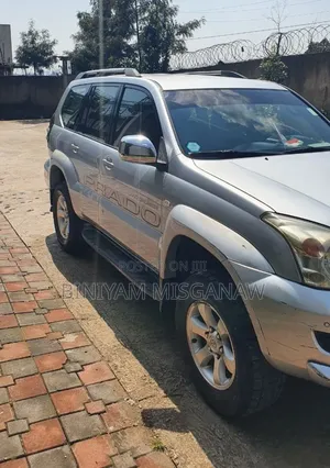 Toyota Land Cruiser Prado 2008 Silver