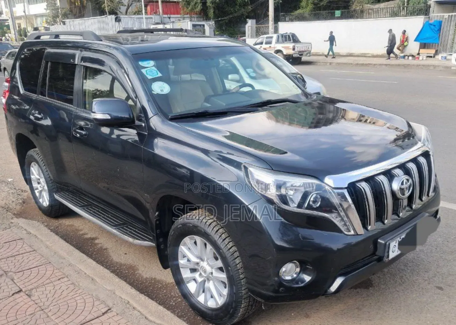 Toyota Land Cruiser Prado 2016 Gray