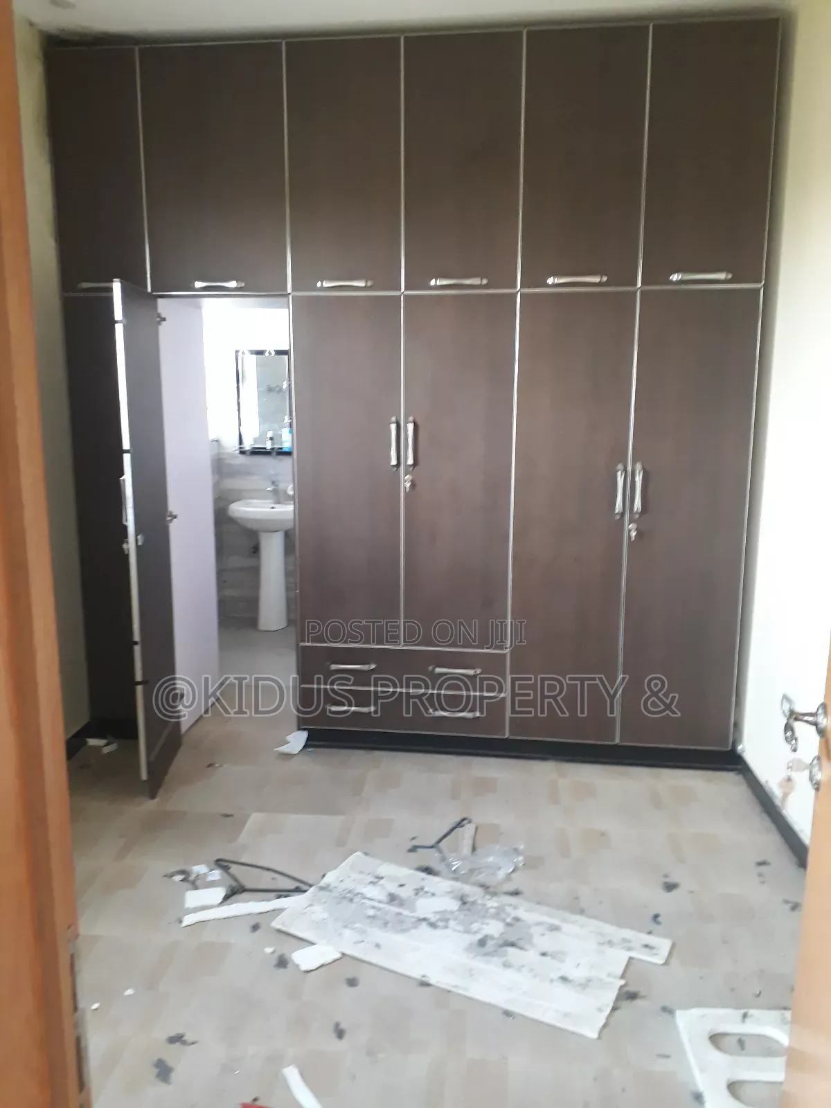 2bdrm Apartment in Mekaele(መካኒሳ ሚካኤል), Nifas Silk-Lafto for rent