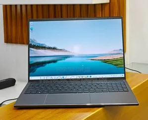 New Laptop Dell Inspiron 15 16GB Intel Core I7 SSD 512GB