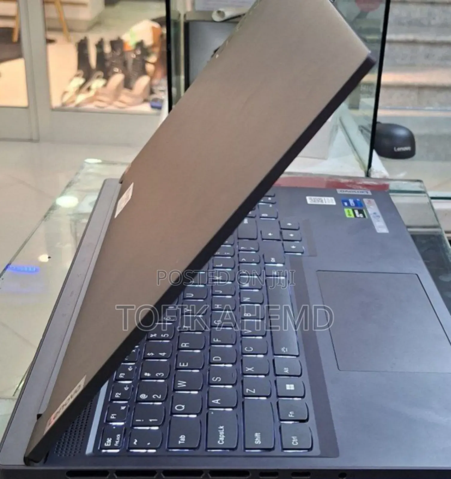 New Laptop Lenovo ThinkPad Yoga 16GB Intel Core I7 SSD 1T