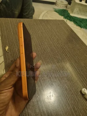 New Apple iPhone 17 Pro 256 GB Orange