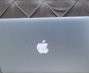 New Laptop Apple MacBook Air 2015 4GB Intel Core I5 SSD 128GB