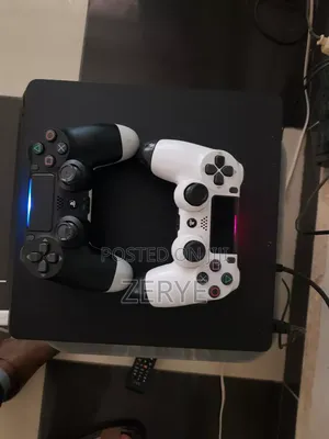 Photo - Ps4 Slim 900