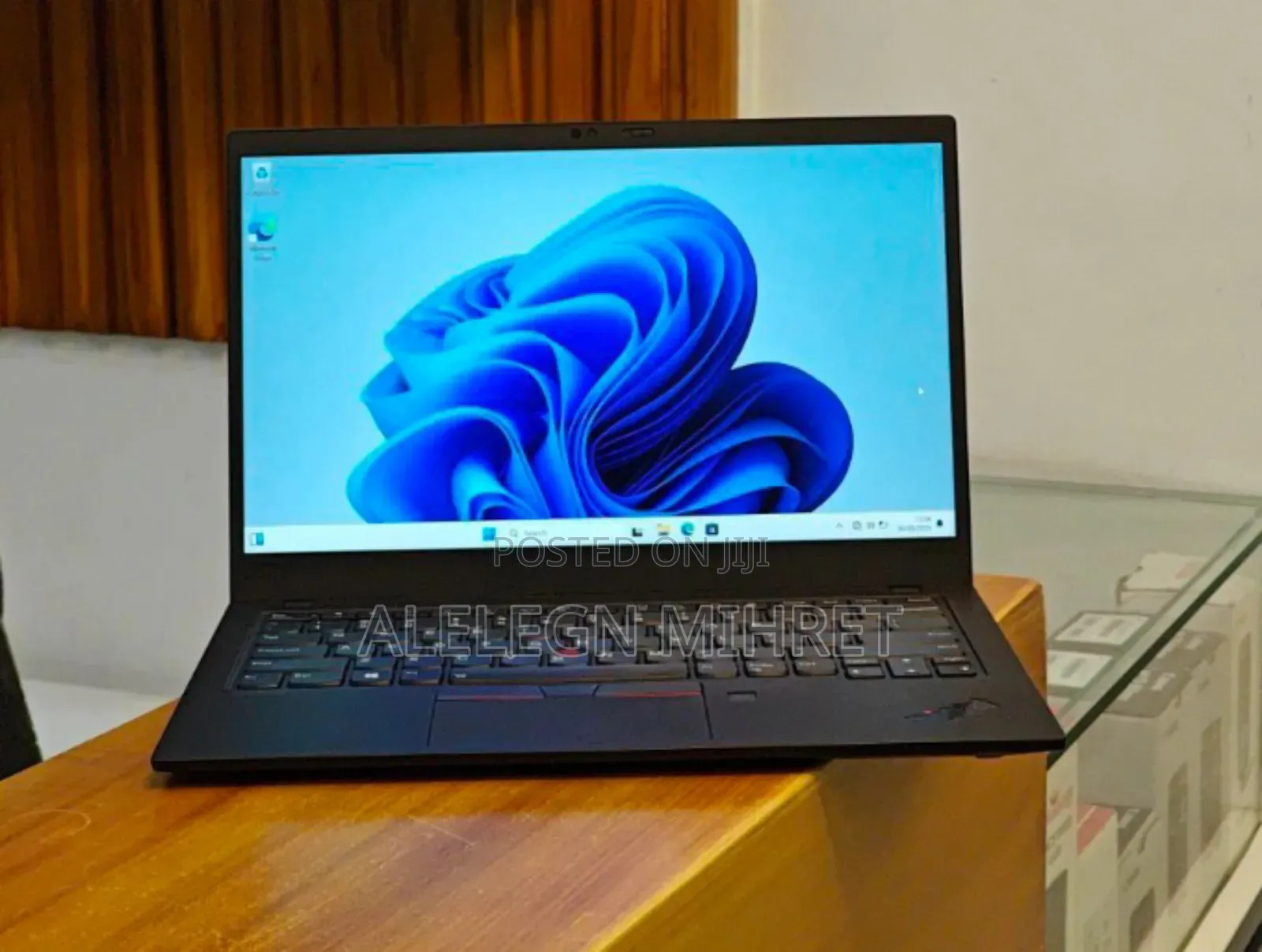 New Laptop Lenovo ThinkPad X1 Carbon 16GB Intel Core i7 SSD 512GB