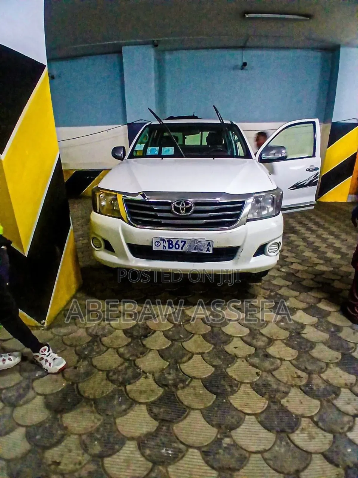 Toyota Hilux 2014 White