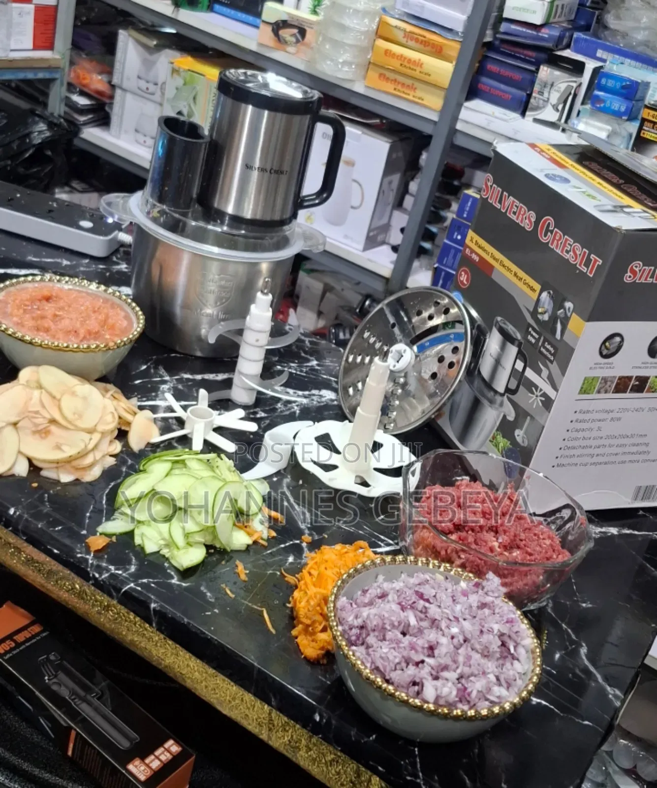 Silver Creslt Food Processor