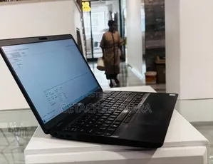 New Laptop Dell Latitude 5310 16GB Intel Core I5 SSD 512GB