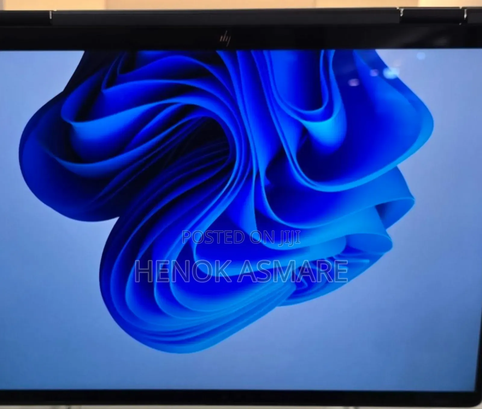 New Laptop HP Spectra 13 16GB Intel Core I7 SSD 1T