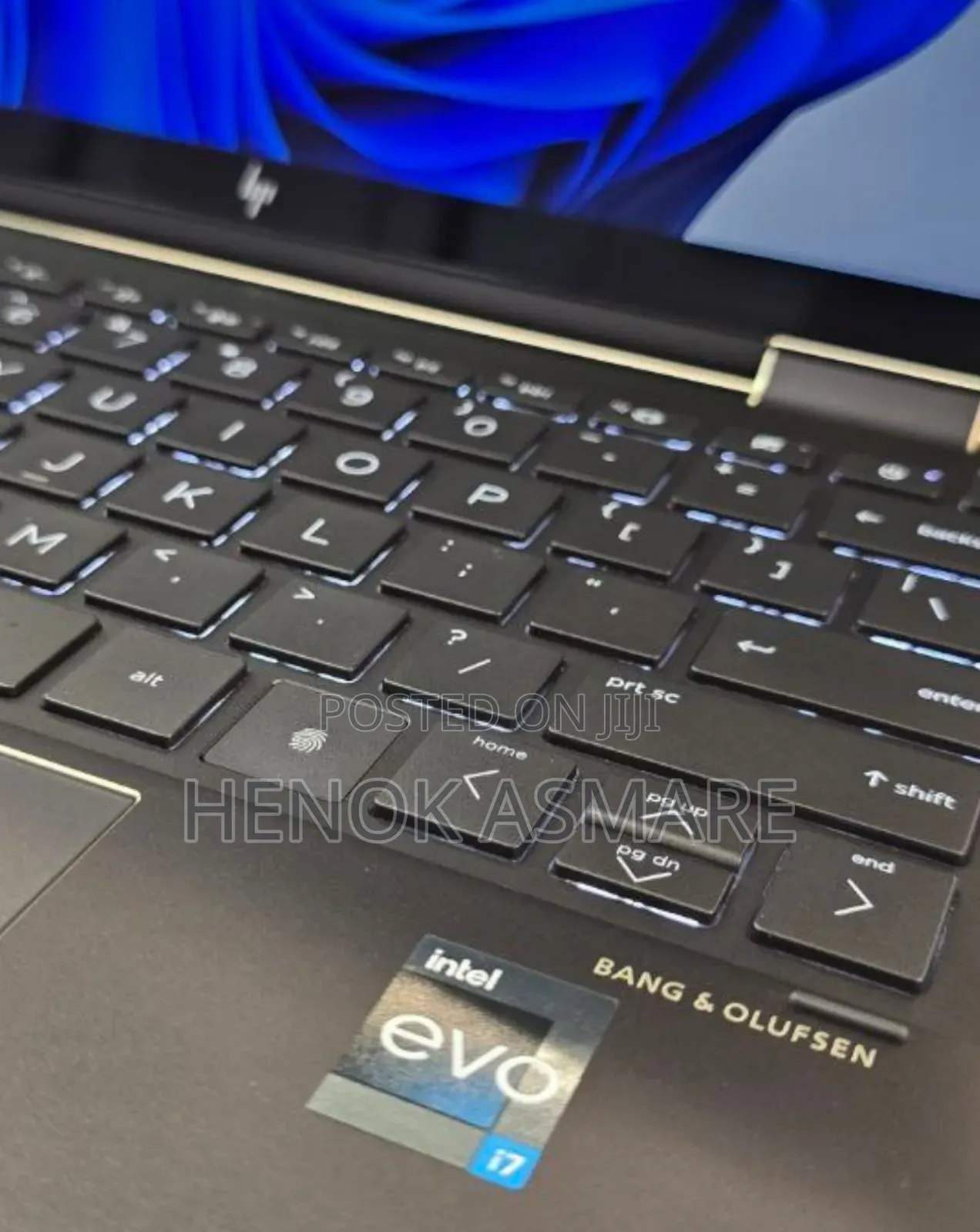 New Laptop HP Spectra 13 16GB Intel Core I7 SSD 1T