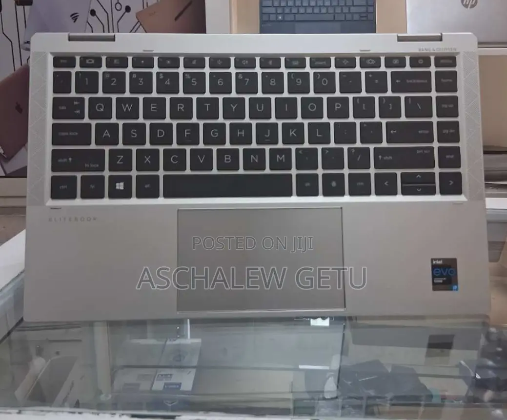 New Laptop HP EliteBook 830 G8 32GB Intel Core I7 SSD 512GB