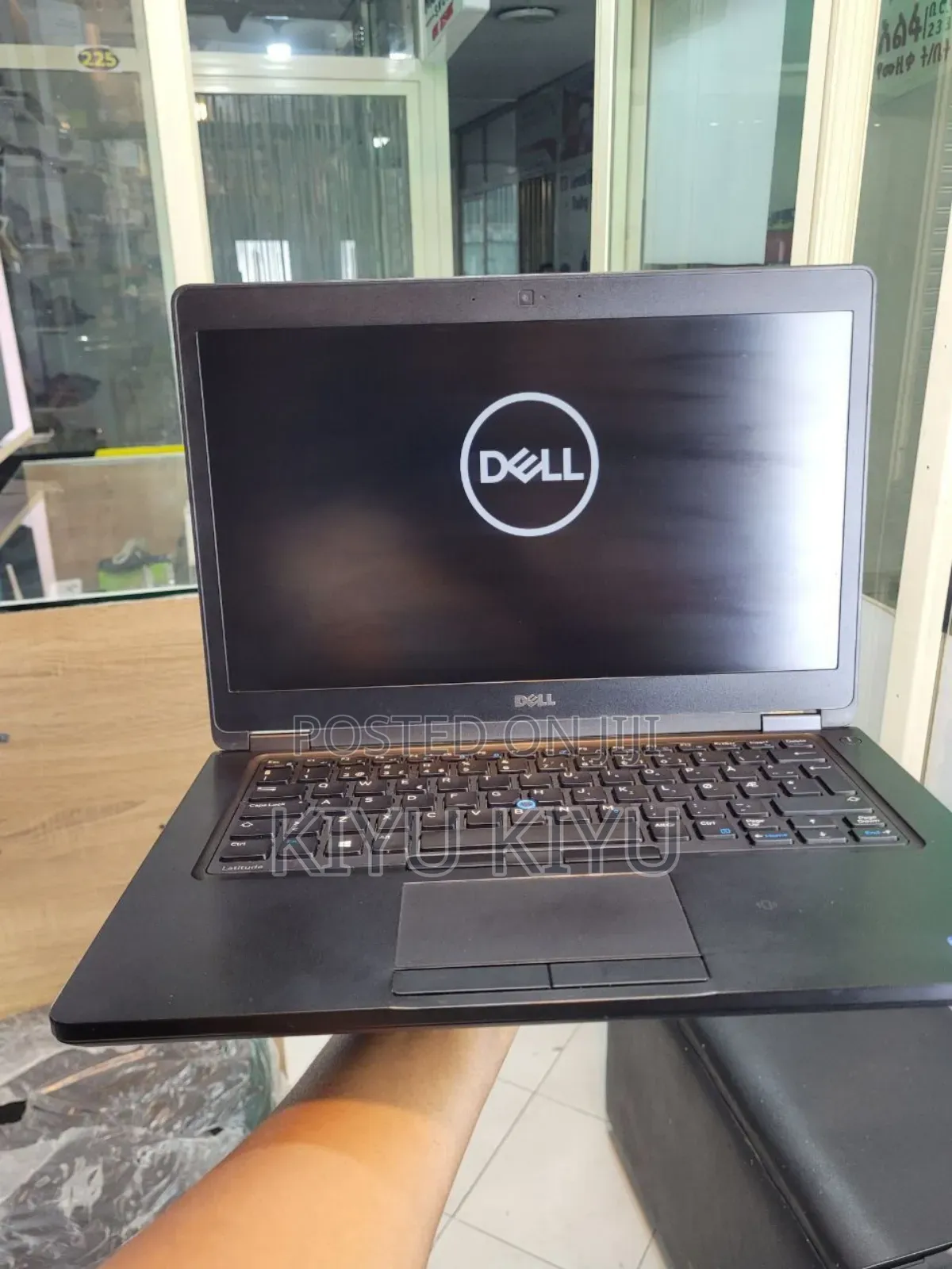 New Laptop Dell Latitude 5480 8GB Intel Core I5 SSD 256GB