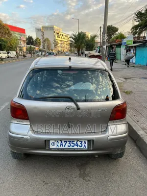 Toyota Yaris 1.0 MMT 2004 Silver