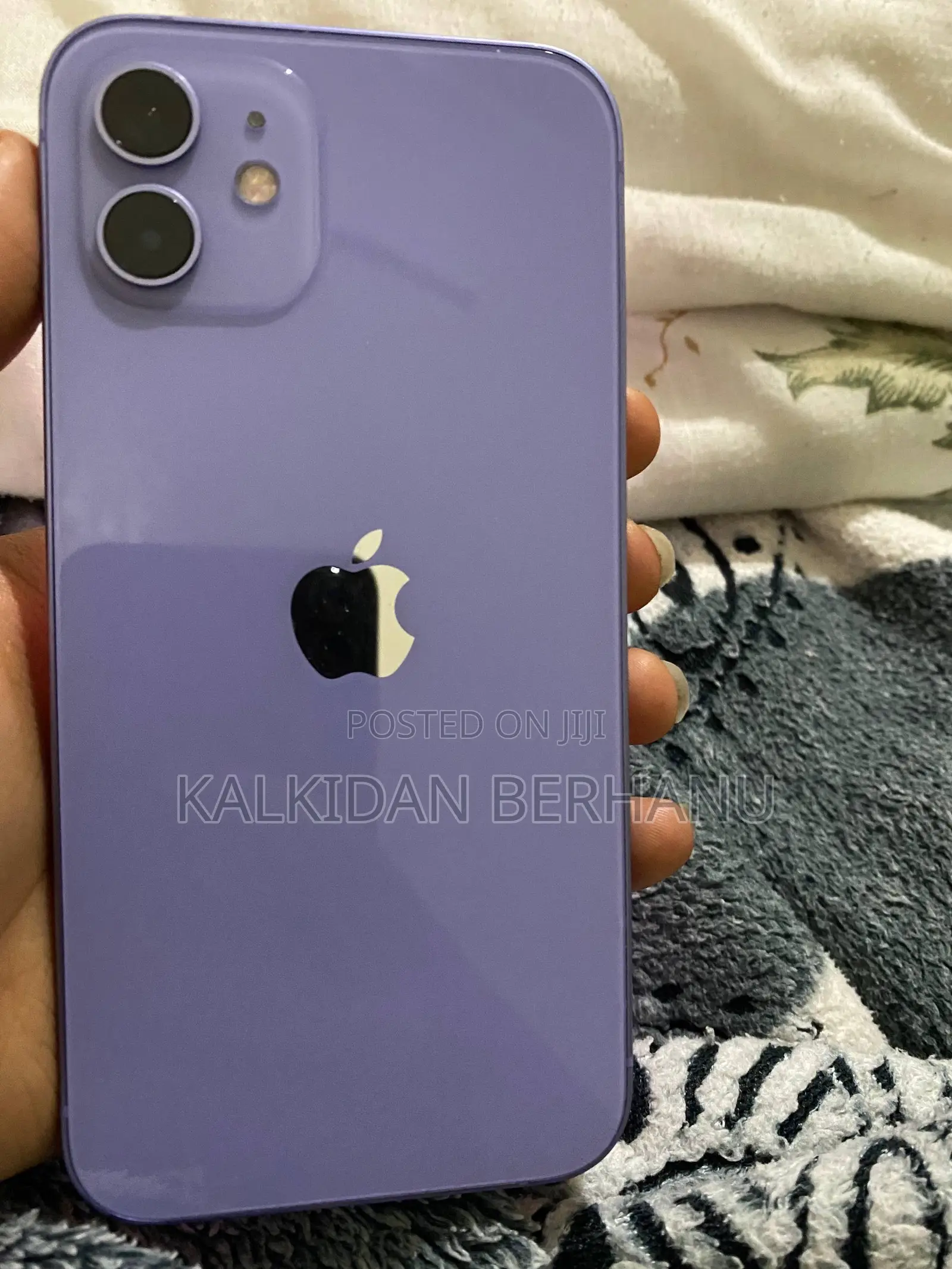Apple iPhone 12 64 GB Purple