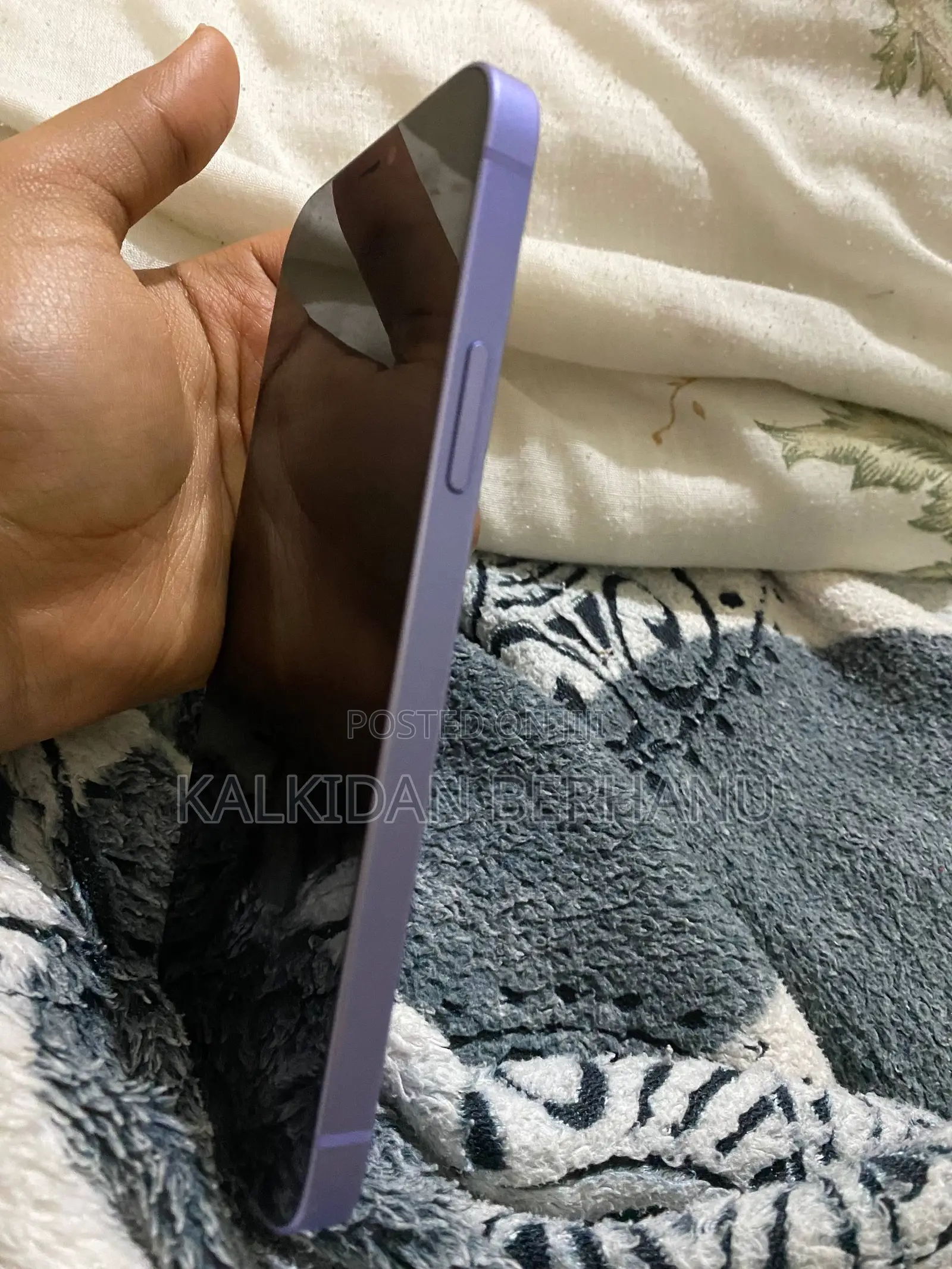 Apple iPhone 12 64 GB Purple