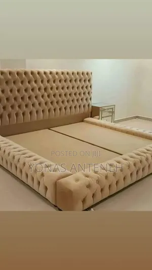 Chesterfield Bed's