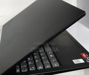 New Laptop Lenovo IdeaPad V570 8GB AMD Ryzen 3 SSD 256GB