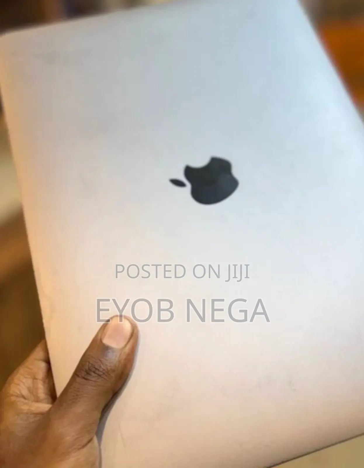 New Laptop Apple MacBook Air 2020 8GB Intel Core i5 SSD 256GB