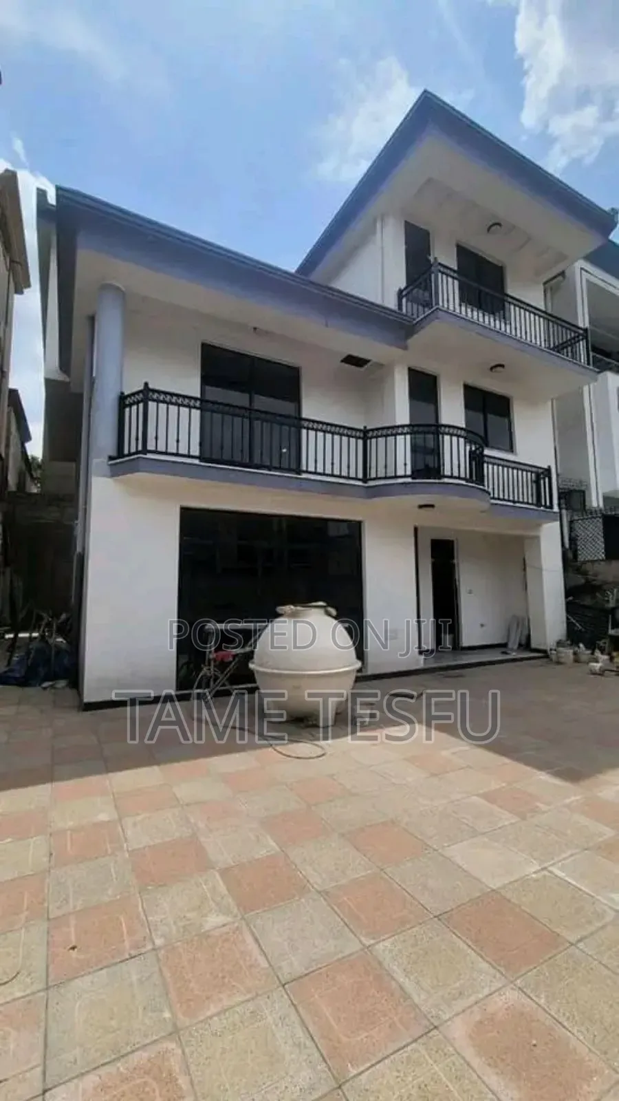 Furnished 8bdrm House in ለቡ, Nifas Silk-Lafto for sale