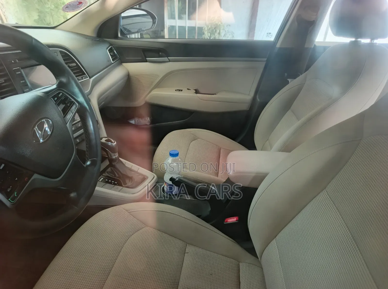 Hyundai Elantra 2017 Gray