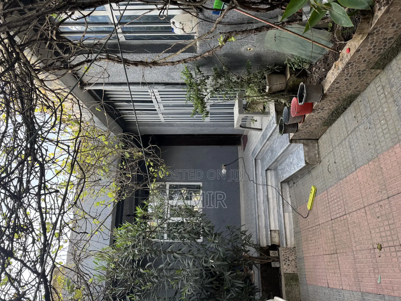 3bdrm Villa in Yeka for sale