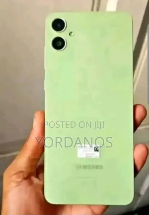 New Samsung Galaxy A06 64 GB